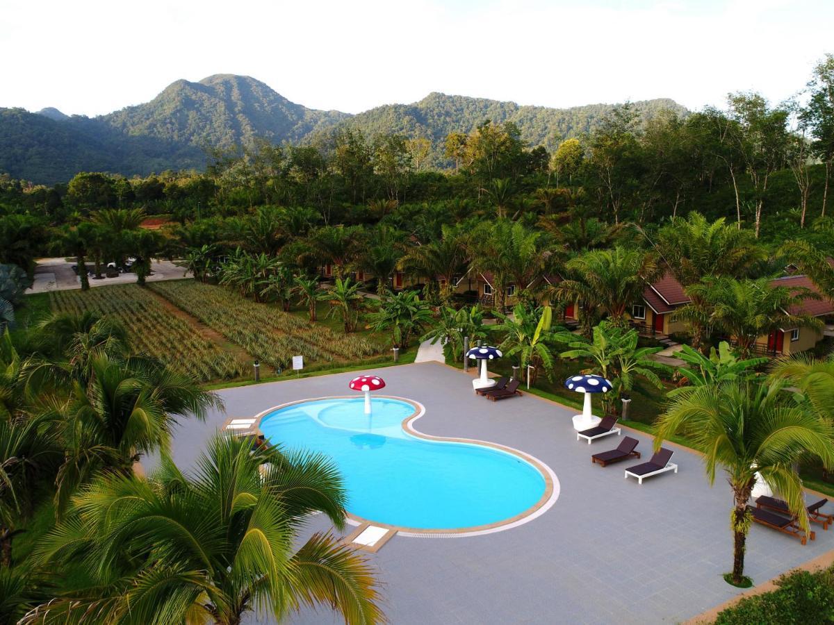 Katathong Golf Resort & Spa Панг Нга Екстериор снимка