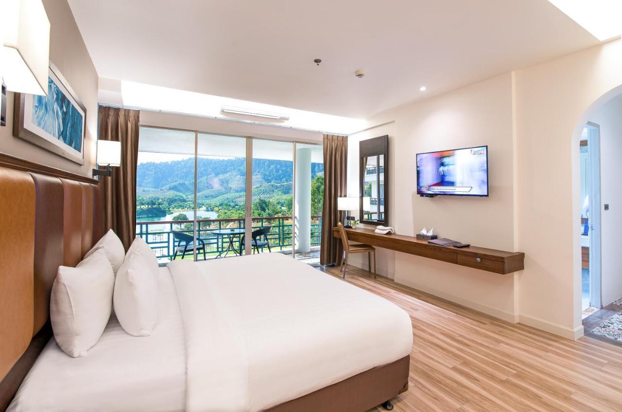 Katathong Golf Resort & Spa Панг Нга Екстериор снимка